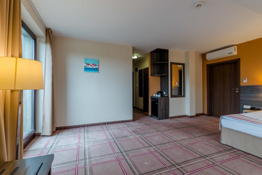 Mikołajki Resort Hotel&Spa Jora Wielka Zewnętrze zdjęcie